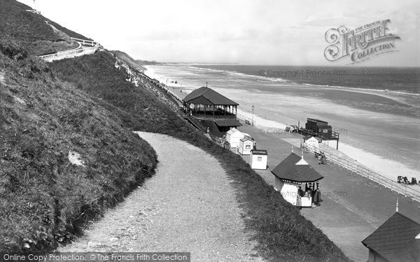 Photo of Saltburn By The Sea, Slopes And Shelter 1938