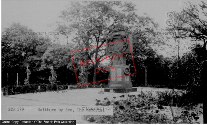 Photo of Saltburn By The Sea, The Memorial c.1960