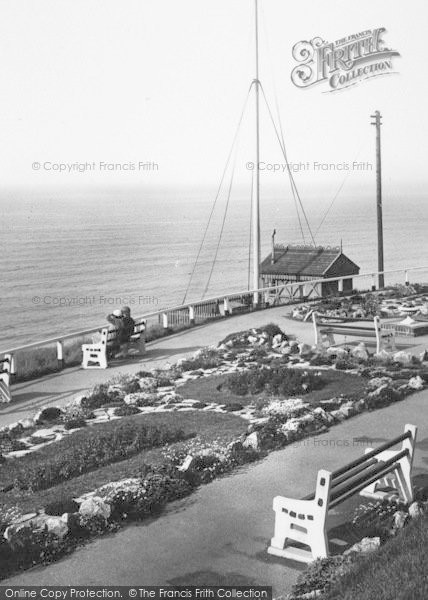 Photo of Saltburn By The Sea, View From The Promenade 1932