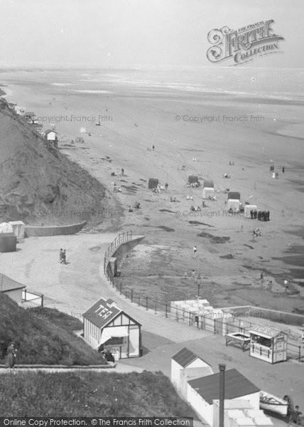 Photo of Saltburn By The Sea, Windy Cliff Sands 1932