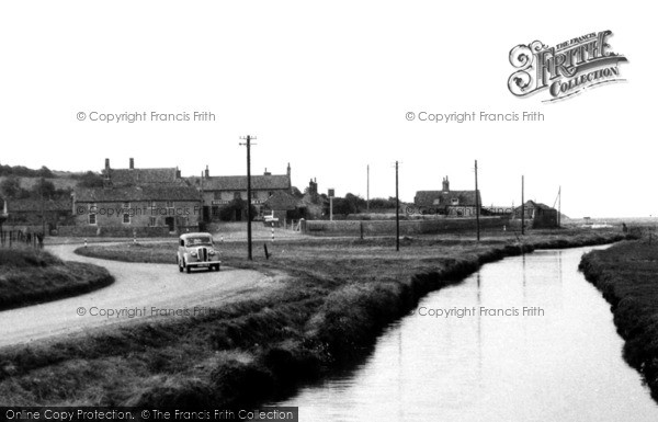 Photo of Salthouse, Coast Road And The Village Green c.1955