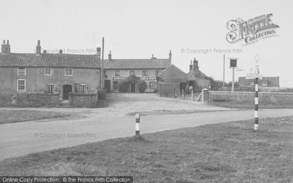 Photo of Salthouse, Dun Cow Inn c.1955