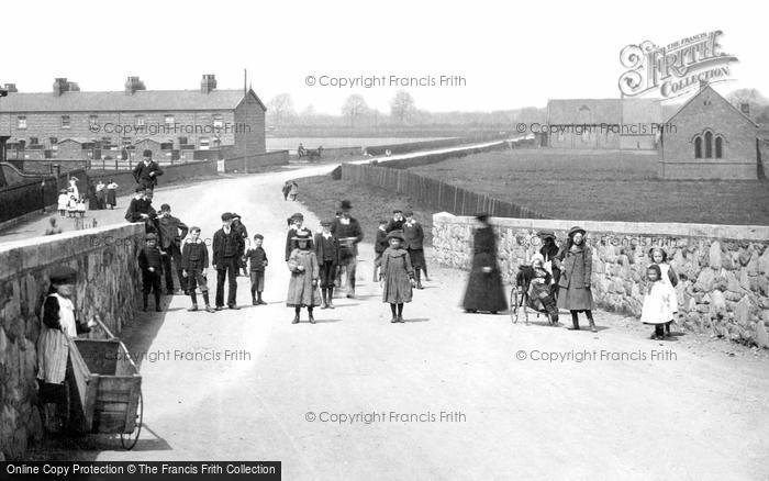 Photo of Saltney, Children In Flint Road 1906