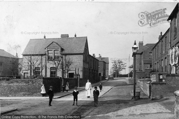 Photo of Saltney, Hope Street 1906
