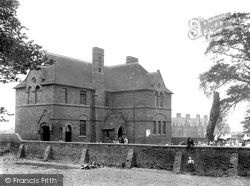 Wood Memorial School 1906, Saltney