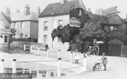 Pond And Castle Hotel c.1910, Saltwood