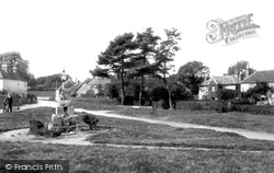 Village 1902, Saltwood