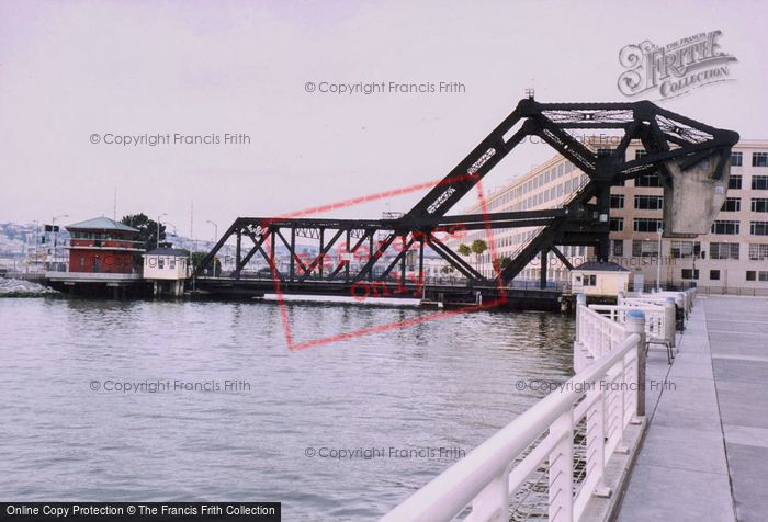 Photo of San Francisco, 2001