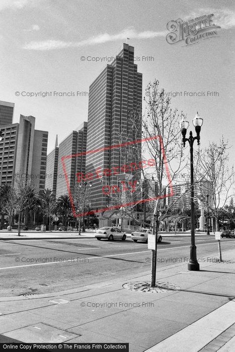 Photo of San Francisco, The Embarcadero Centre 2002