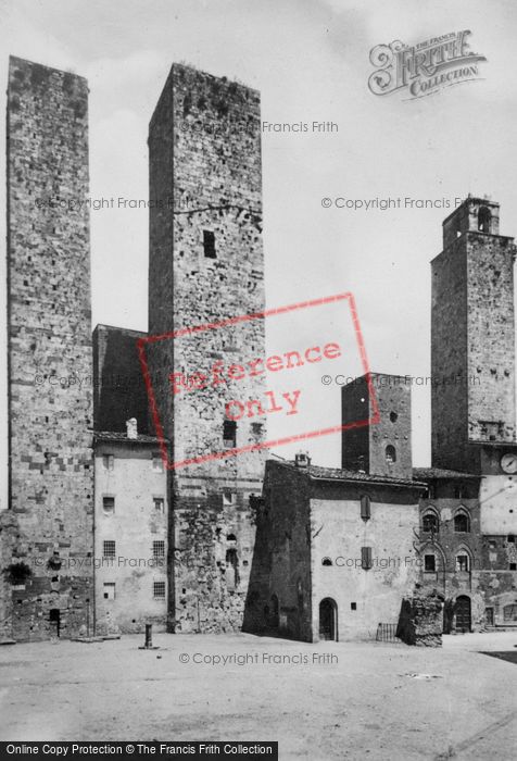 Photo of San Gimignano, Piazza Delle Erbe And Towers c.1910