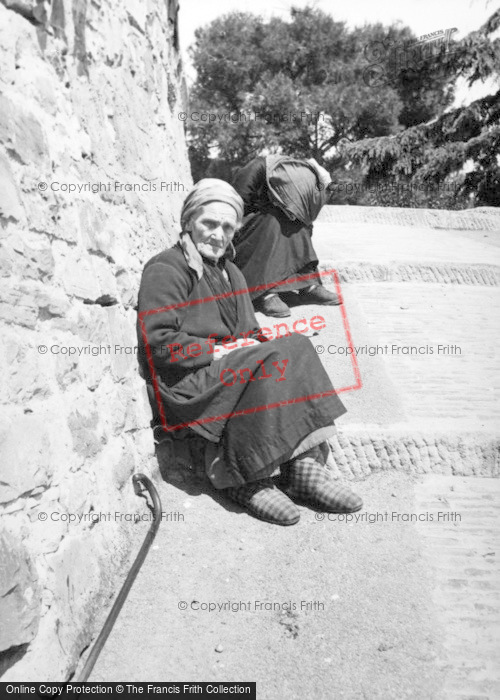 Photo of San Remo, An Old Man 1939