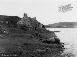 House, East Side Of Harbour 1957, Sanday