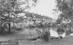 The Pond c.1960, Sanderstead