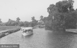 River Thames At The Lock c.1955, Sandford-on-Thames