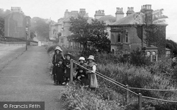 Children In Radnor Crescent 1913, Sandgate