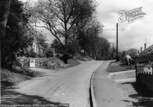Photo of Sandhurst, Harts Leap Road c.1960