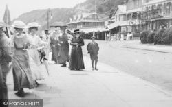 Ladies On The Promenade 1908, Sandown
