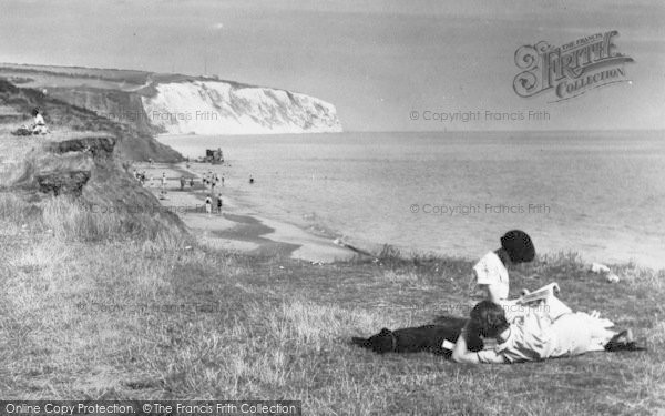 Photo of Sandown, Reading On Culver Cliffs 1935