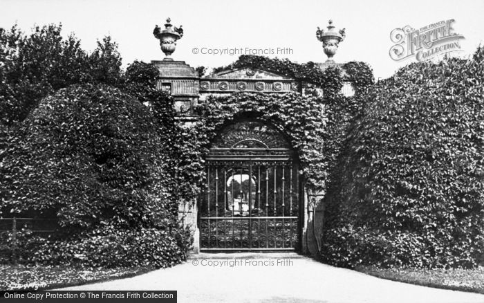 Photo of Sandringham, Entrance To The Gardens c.1931