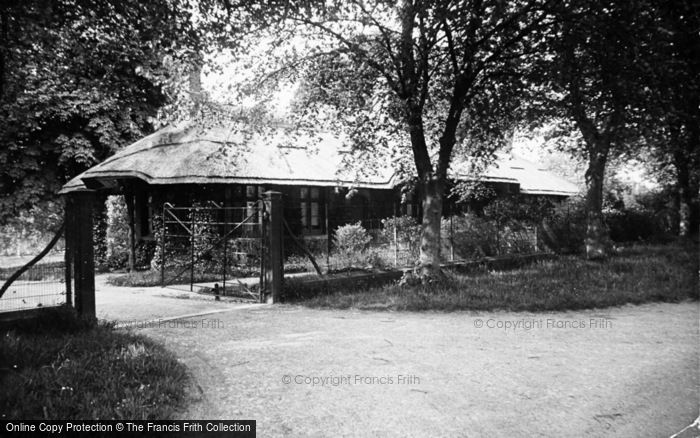 Photo of Sandringham, Thatched Cottage Lodge c.1930