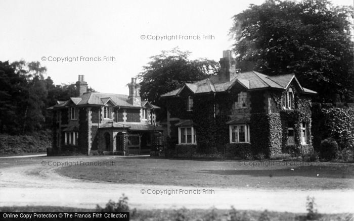 Photo of Sandringham, The Double Lodges c.1926