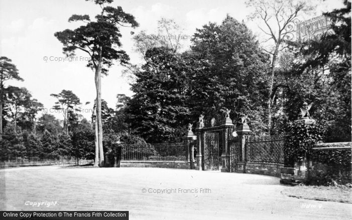 Photo of Sandringham, The Norwich Gates c.1931