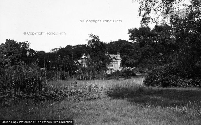 Photo of Sandringham, York Cottage c.1930