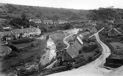 The Valley 1925, Sandsend