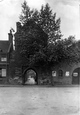 The Fisher Gate 1914, Sandwich