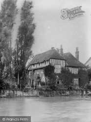 The King's Lodging 1924, Sandwich