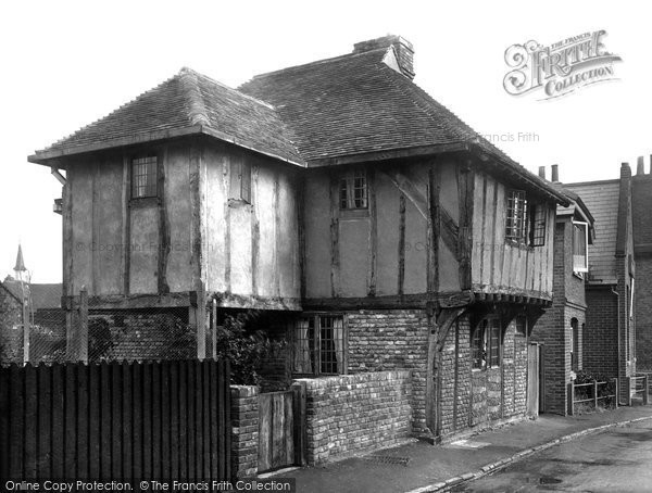 Photo of Sandwich, The Old Cottage 1924