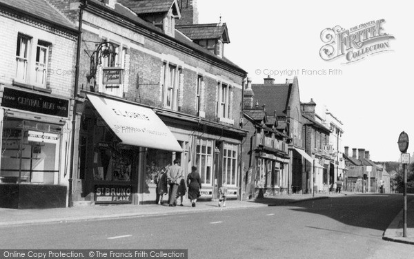 Photo of Sandy, High Street c1960