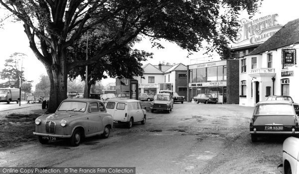 Photo of Sarisbury Green, The Parade c.1966