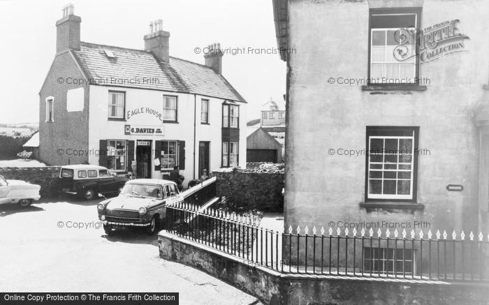 Photo of Sarn Bach, The Shop c.1965
