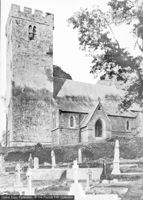 Photo of Saundersfoot, St Issell's Church c.1955