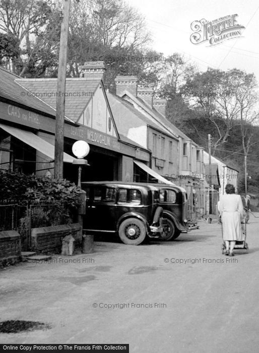 Photo of Saundersfoot, The Mc Loughlin Garage 1949
