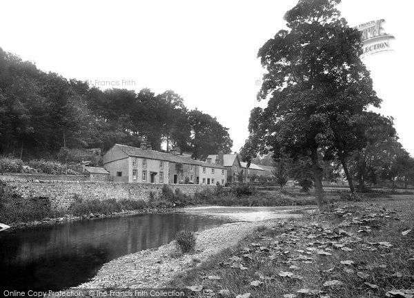 Photo of Sawley, Cottages By The River 1921