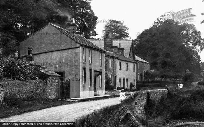 Photo of Sawley, Cottages By The River Ribble 1921