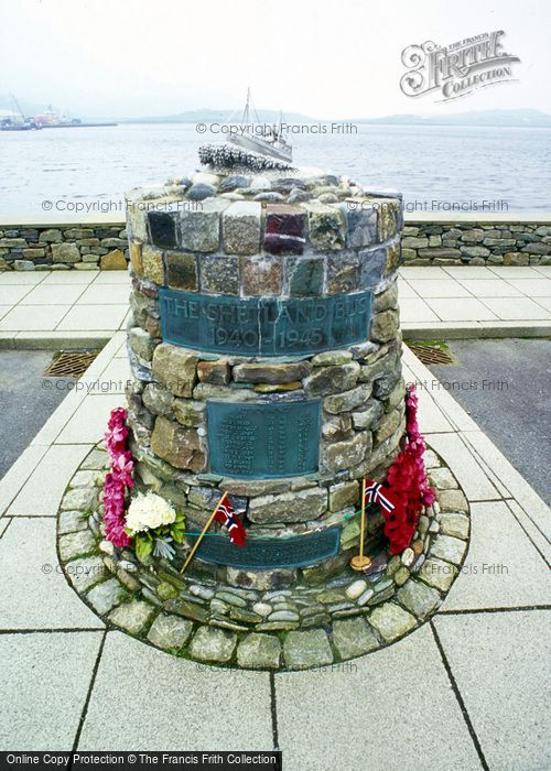 Photo of Scalloway, Shetland Bus Memorial 2006