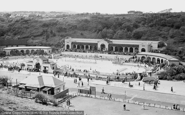 Photo of Scarborough, Bathing Pool, North Bay c.1950