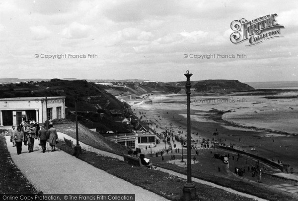 Photo of Scarborough, Cliff Lift Entrance And North Bay c.1955