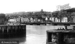 Harbour Entrance And Town 1958, Scarborough