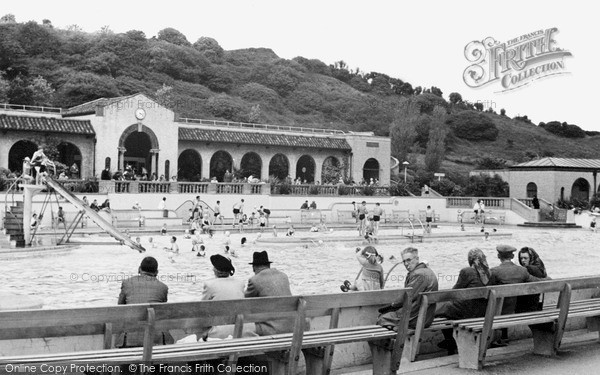 Photo of Scarborough, Open Air Swimming Bath, North Bay c.1950
