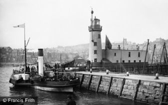 Scarborough, Vincents Pier and Lighthouse 1890