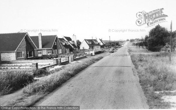 Photo of Scawby, Messingham Lane c.1960