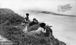 Children On The Cliffs c.1955, Scratby