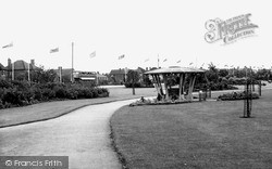 Ashby Road And Queen's Gardens c.1955, Scunthorpe