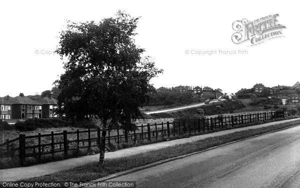 Photo of Scunthorpe, Doncaster Road From Kingsway c.1955