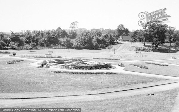 Photo of Scunthorpe, Kingsway Gardens c.1960