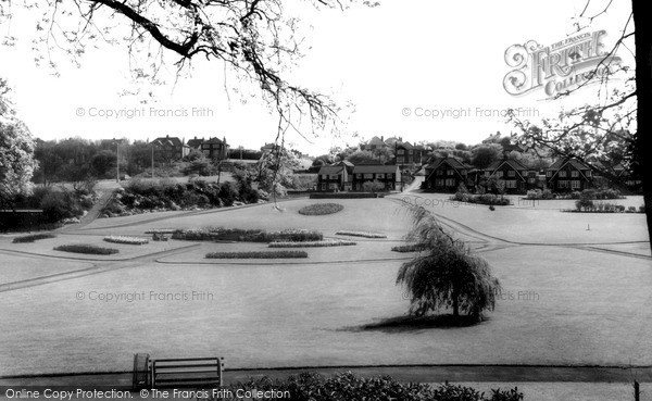 Photo of Scunthorpe, Kingsway Gardens c.1960